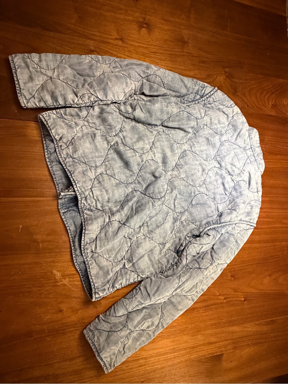 Rails Light Wash Quilted Denim Denver Jacket in Blue - Picture 4 of 8
